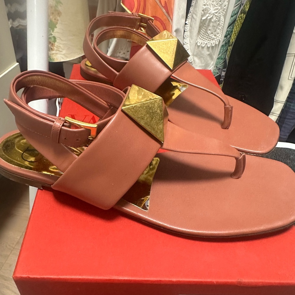 Valentino wrap around ankle sandals sz40